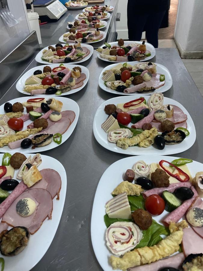 Frîna Pensiunea El Greco מראה חיצוני תמונה